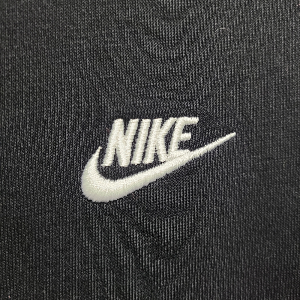 Nike Men's Hoodie in Black FLAW HOLE IN FRONT SZ‎ M - Picture 3 of 9